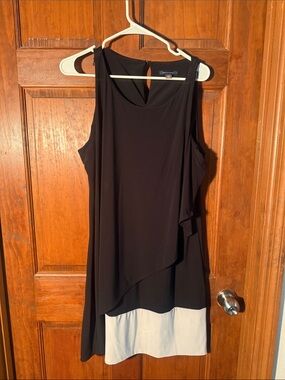 Tommy Hilfiger Black Midi Shift Dress with White Hem